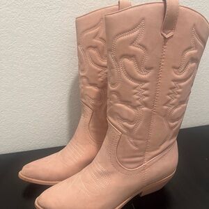 Stylish Pink Western Boots